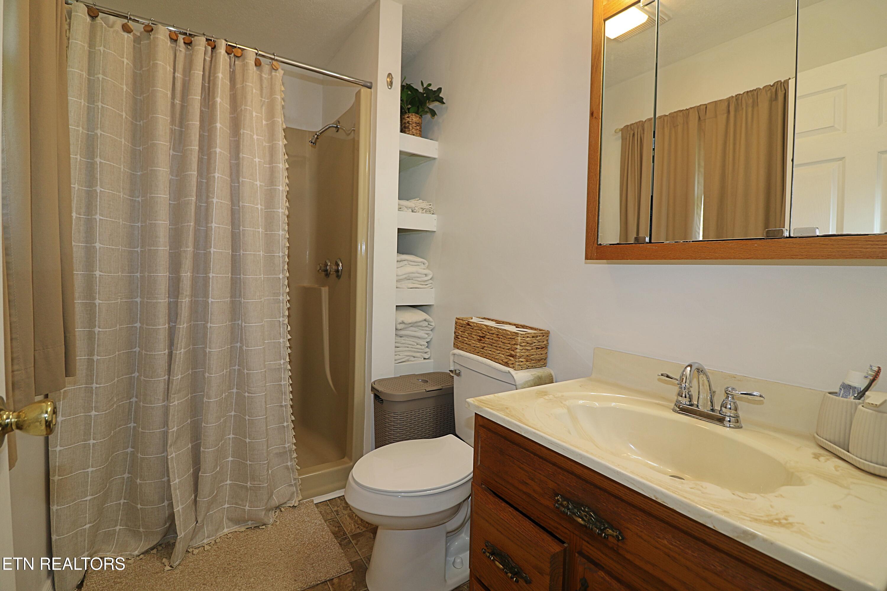 1058 Mountain View Road Robbins, TN 37852 - Photo 24 of 55 094A2478