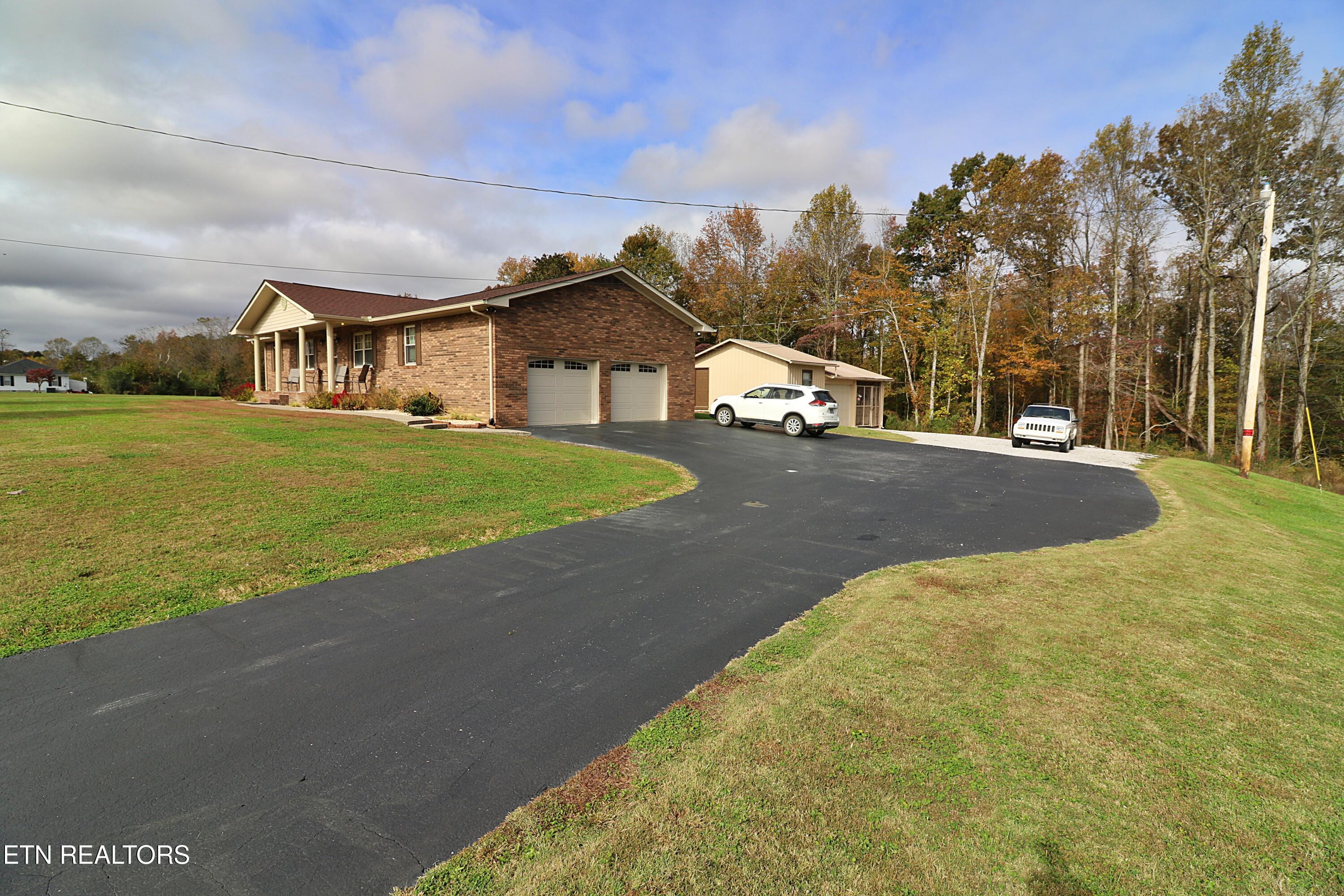 1058 Mountain View Road Robbins, TN 37852 - Photo 32 of 55 094A2491