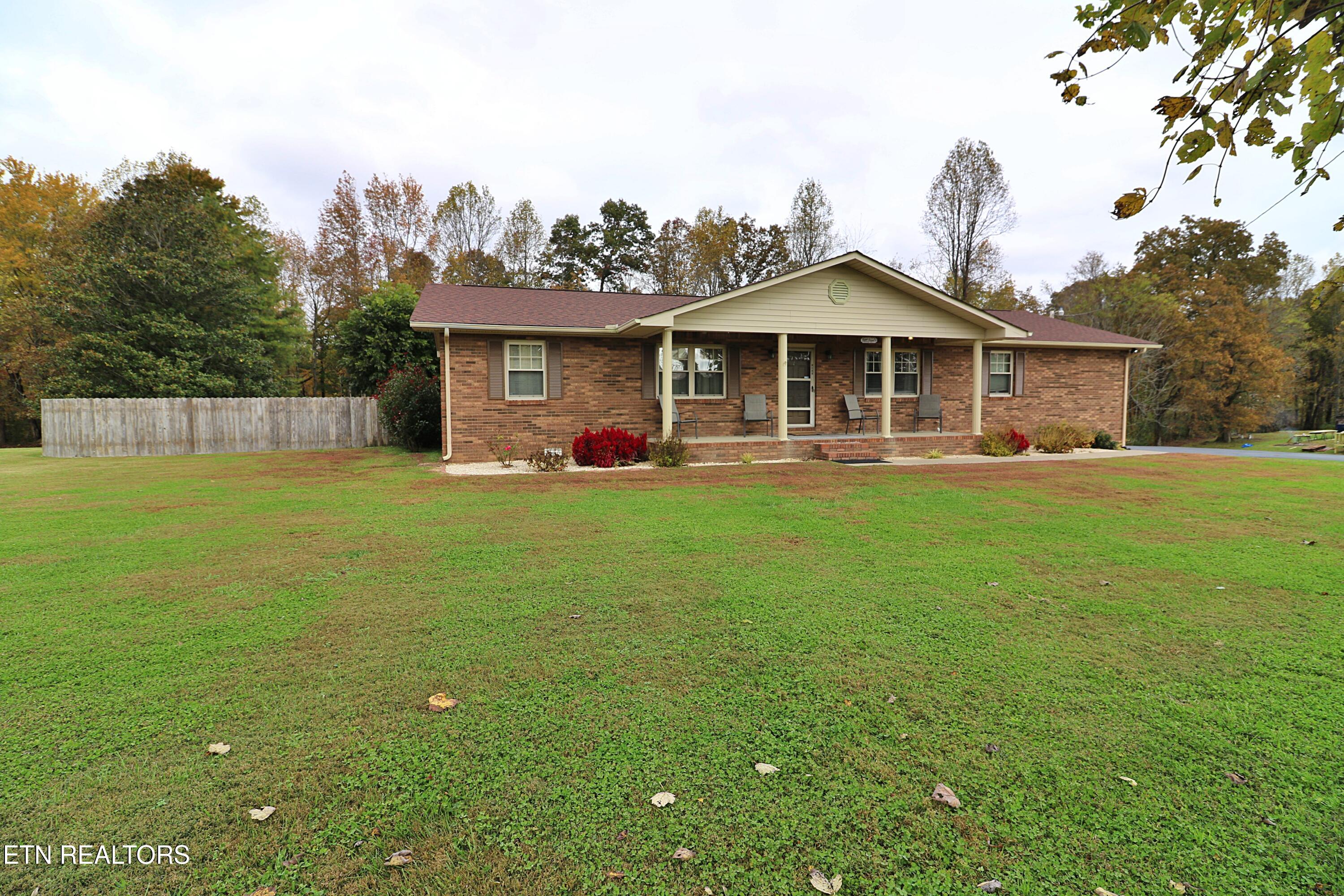 1058 Mountain View Road Robbins, TN 37852 - Photo 53 of 55 094A2517