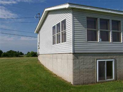 5111 East Dodge Road Mount Morris, MI 48458 - Photo 7 of 14 20136332-6.JPG