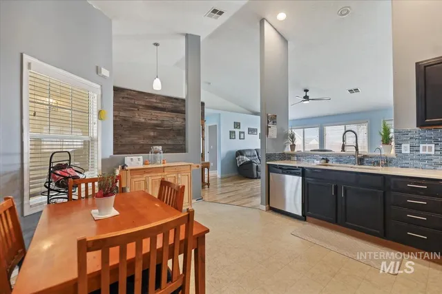 $365,000 | 3819 Topeka Avenue, Caldwell, ID 83605