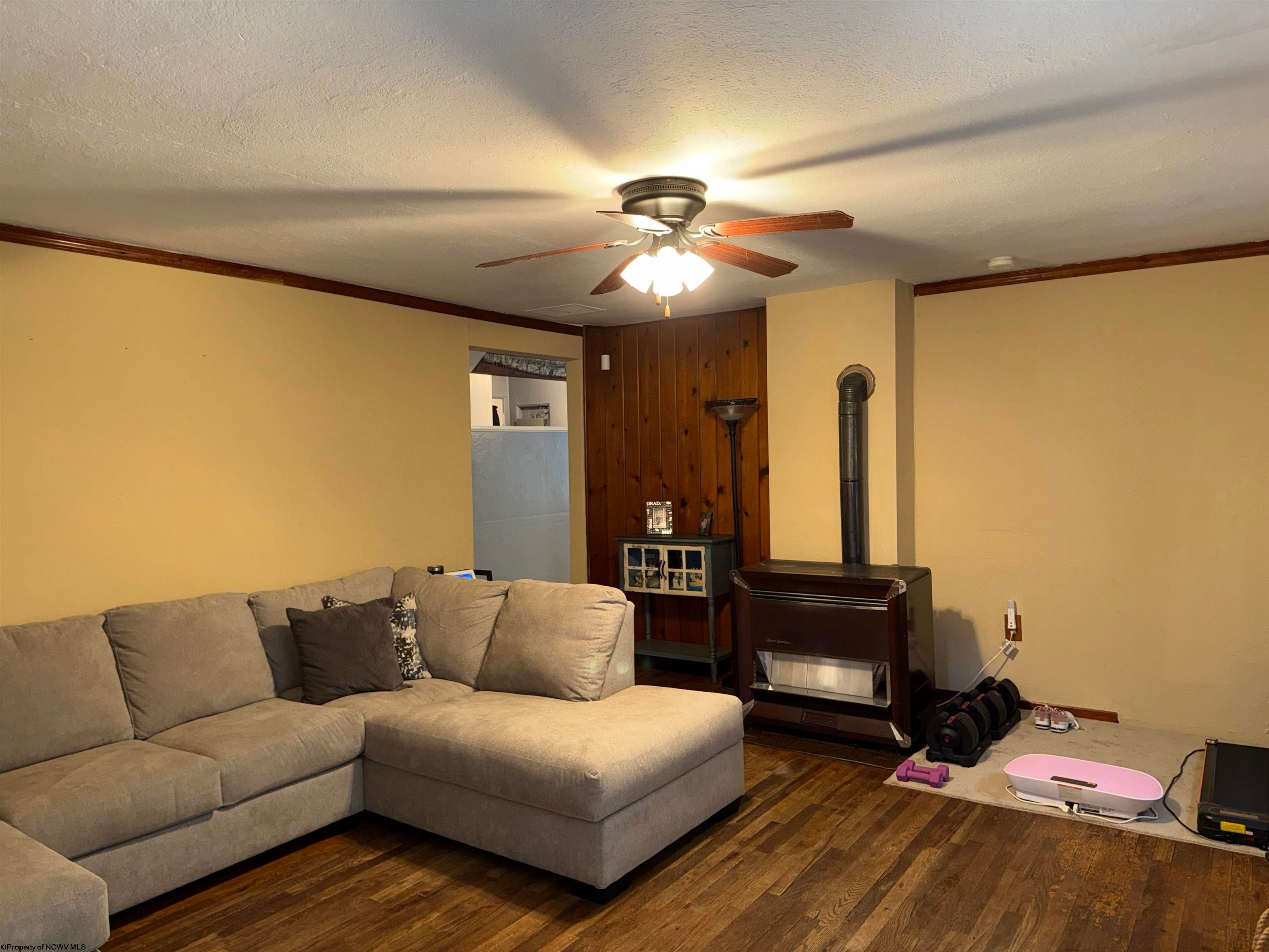 262 Eakin Road Beverly, WV 26253 - Photo 7 of 30 Gallery Image 7