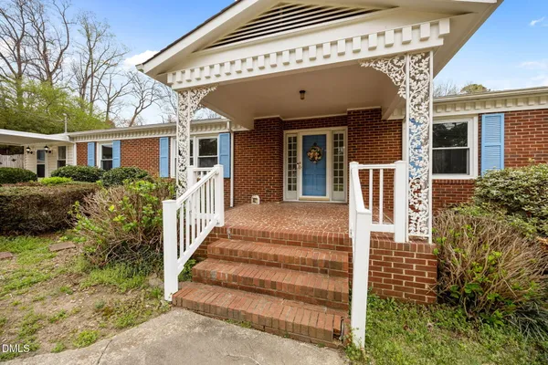 front view of house with a yard