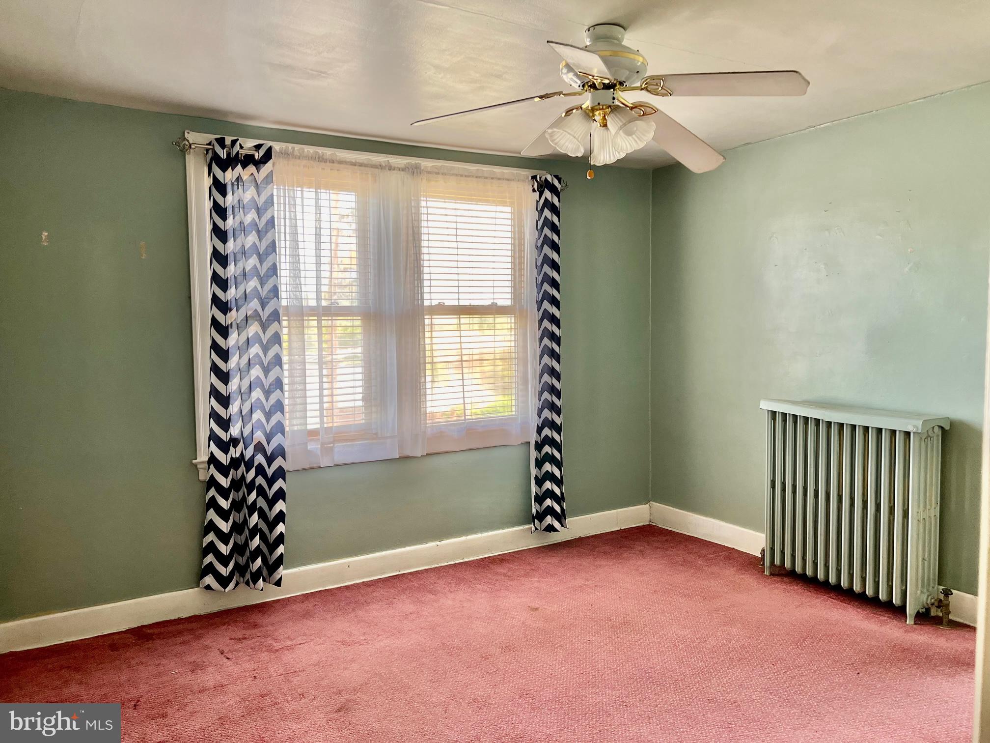 990 Upland Avenue Reading, PA 19607 - Photo 14 of 21 Bedroom #3