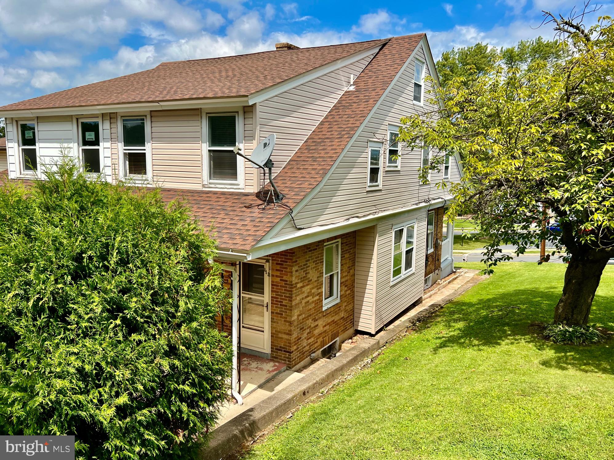 990 Upland Avenue Reading, PA 19607 - Photo 17 of 21 Back of Home