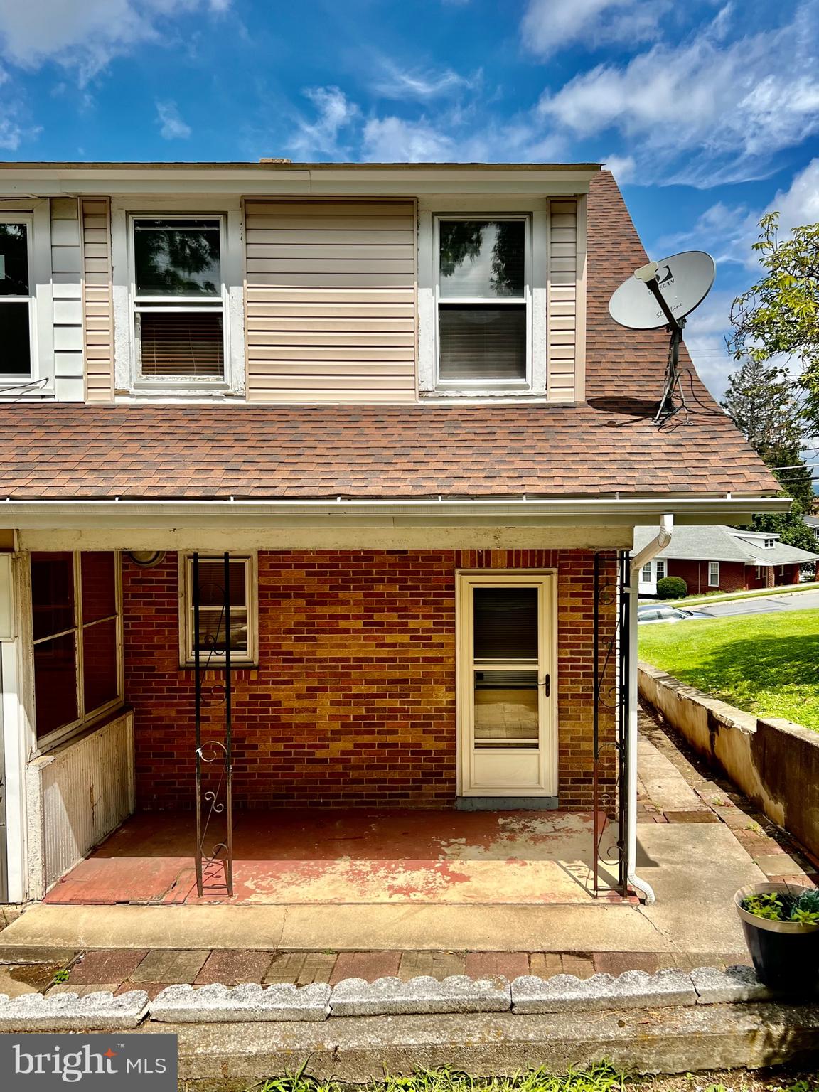 990 Upland Avenue Reading, PA 19607 - Photo 18 of 21 Back of Home