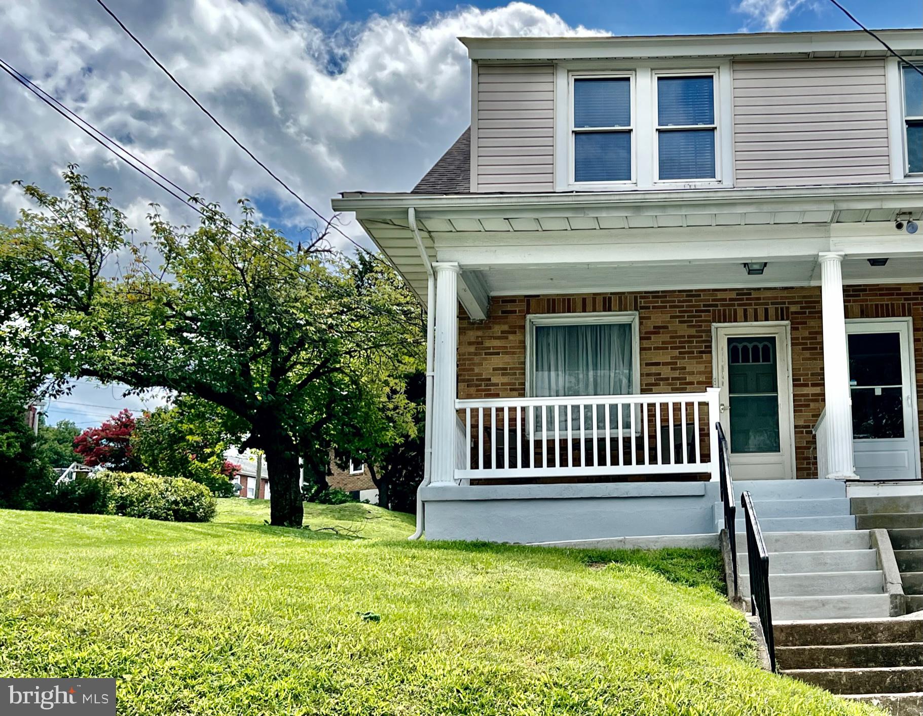 990 Upland Avenue Reading, PA 19607 - Photo 2 of 21 Front of Home