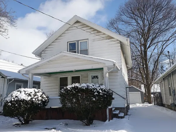 $152,000 | 212 North Magnolia Avenue, Lansing, MI 48912