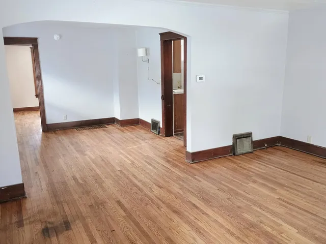 $159,900 | 212 North Magnolia Avenue, Lansing, MI 48912