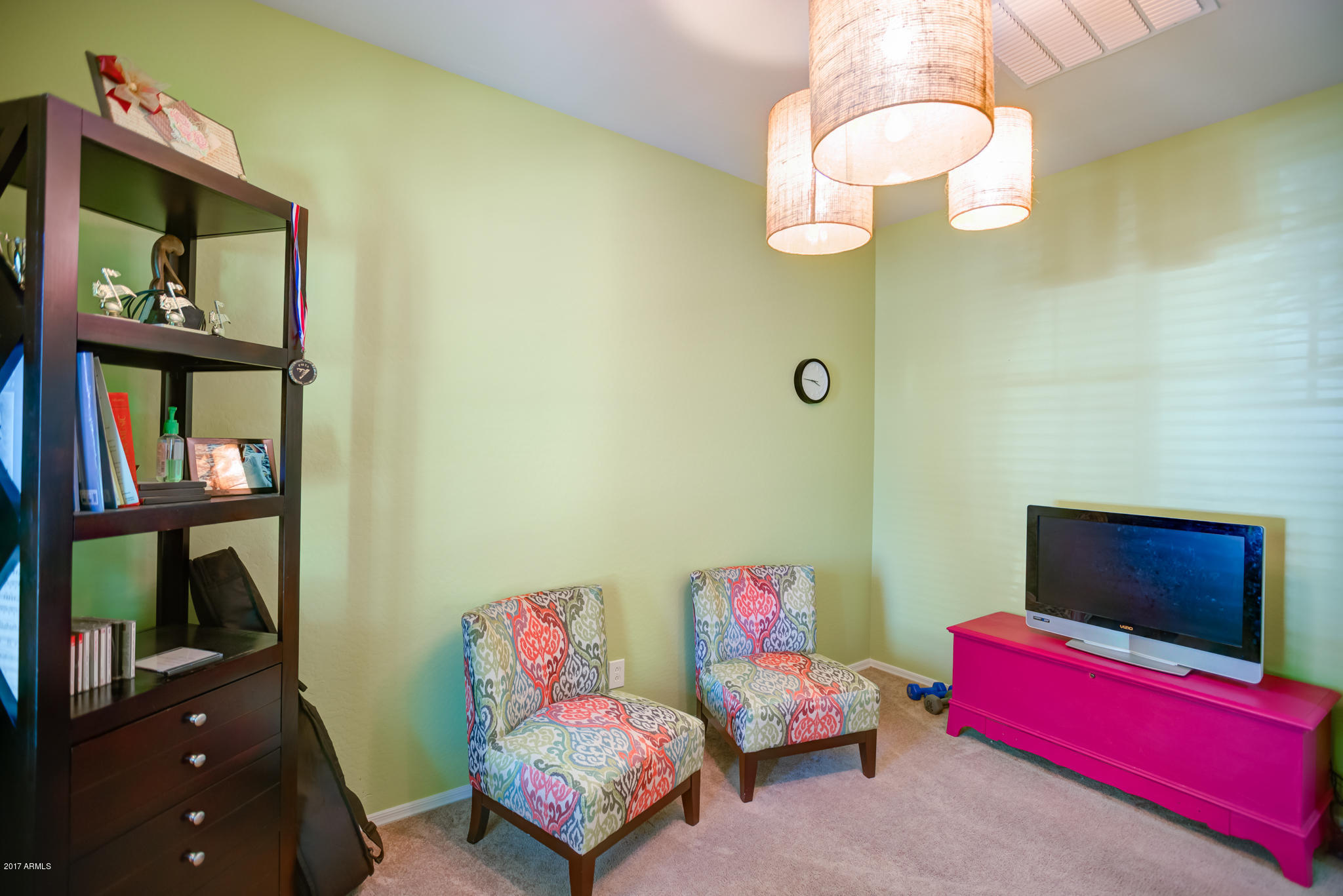 3515 East Ivanhoe Street Gilbert, AZ 85295 - Photo 19 of 49 a living room with furniture