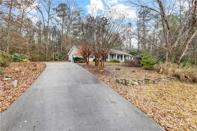 $2,000 | 3957 Tommy Lee Cook Road, Newnan, GA 30263