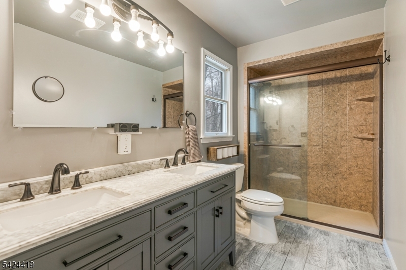220 3rd Street Warren, NJ 07059 - Photo 22 of 33