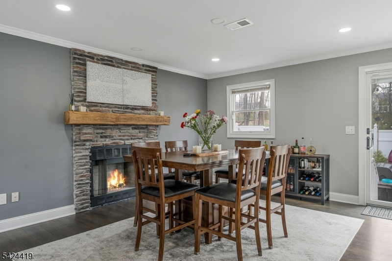 220 3rd Street Warren, NJ 07059 - Photo 10 of 33