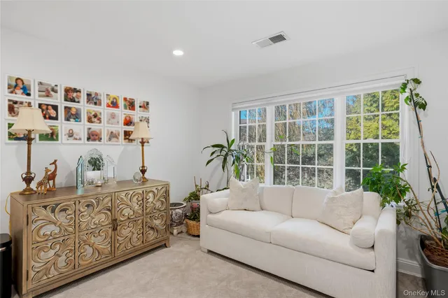 $3,199,000 | 23 Hathaway Lane, Manhasset, NY 11030