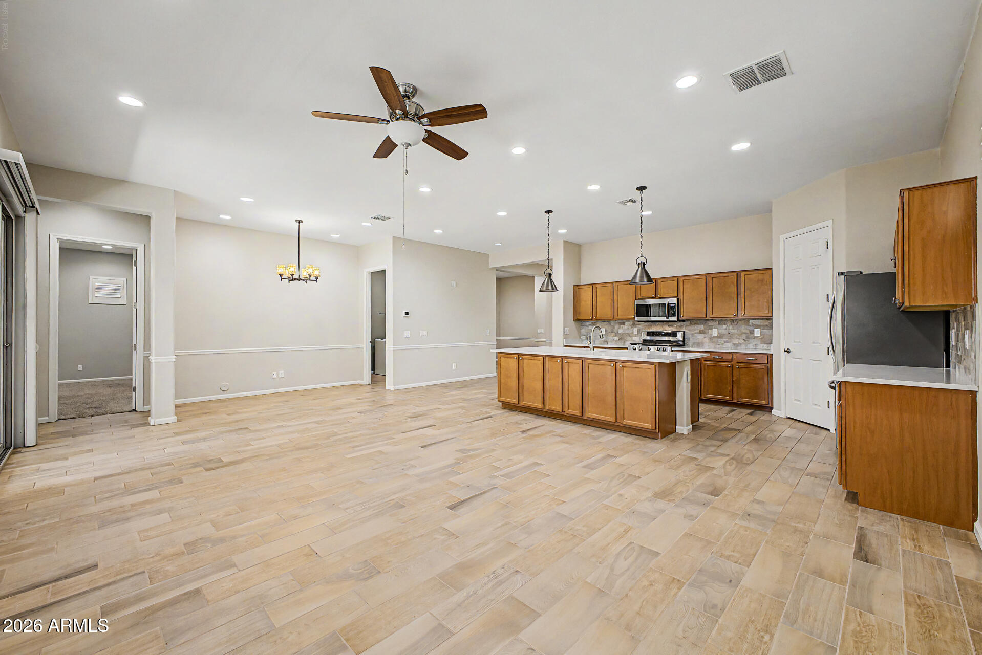 3535 East Walnut Road Gilbert, AZ 85298 - Photo 6 of 38 09-Walnut