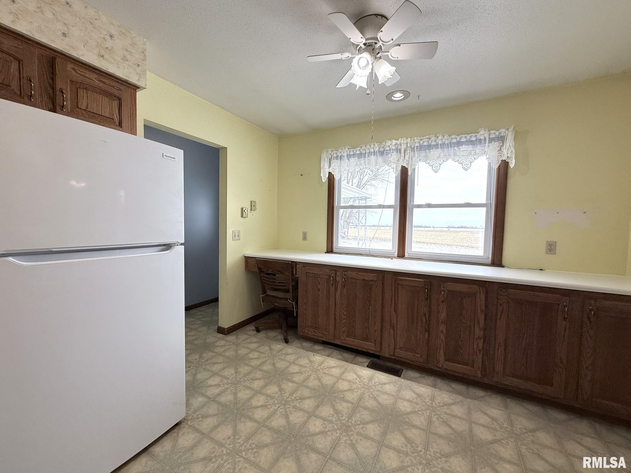 107 Hinchliff Street Rio, IL 61472 - Photo 27 of 66