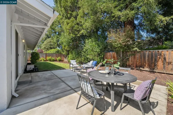 $949,000 | 4830 Tahoe Circle, Martinez, CA 94553