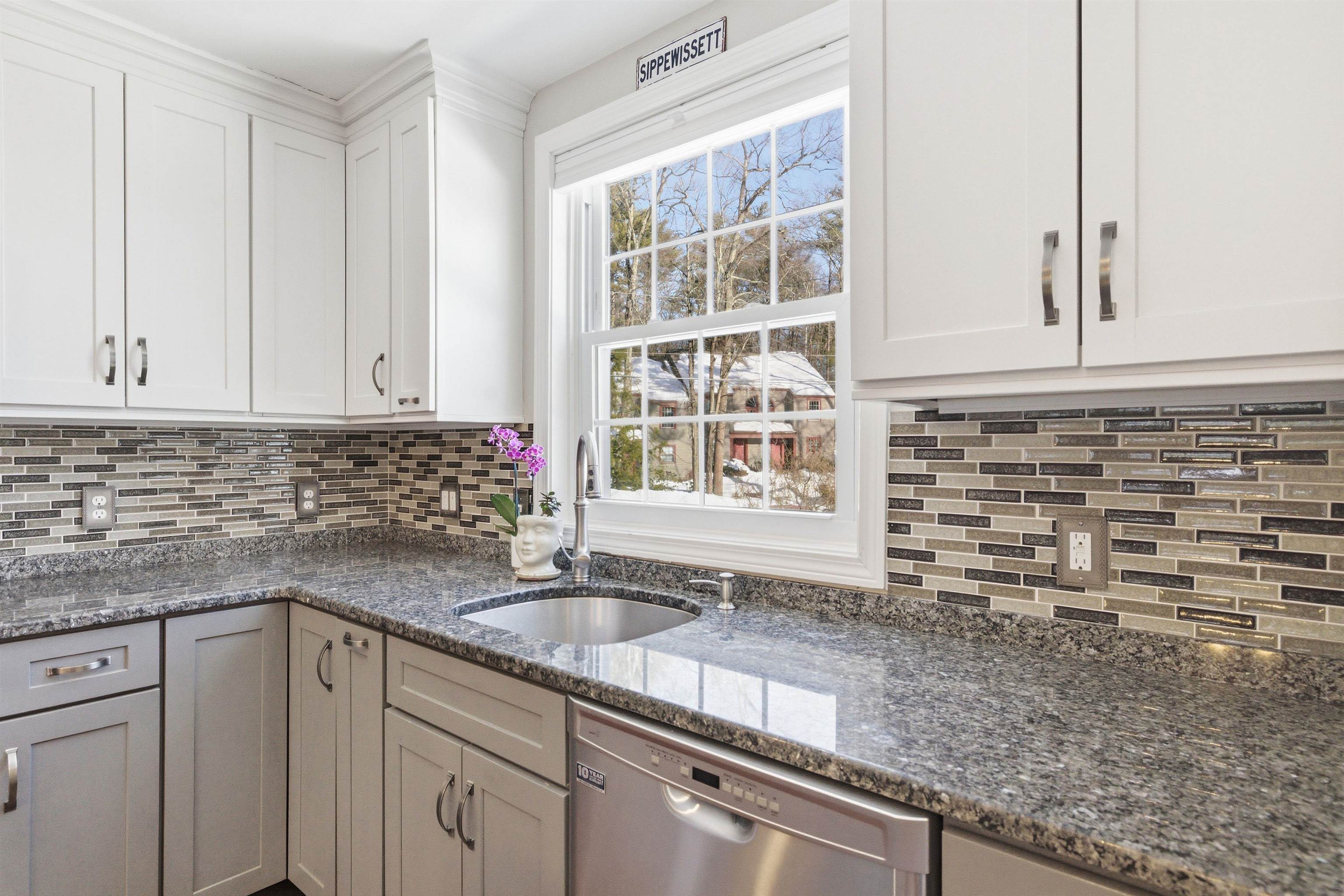 1465 Hooksett Road, Unit 183 Hooksett, NH 03106 - Photo 15 of 38