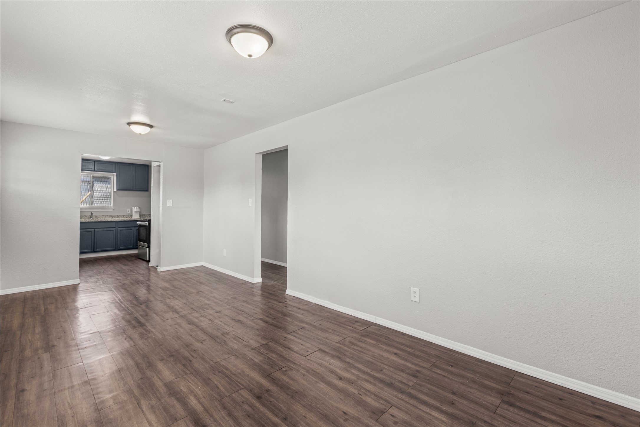 5718 Pickfair Street, Unit 7 Houston, TX 77026 - Photo 10 of 13