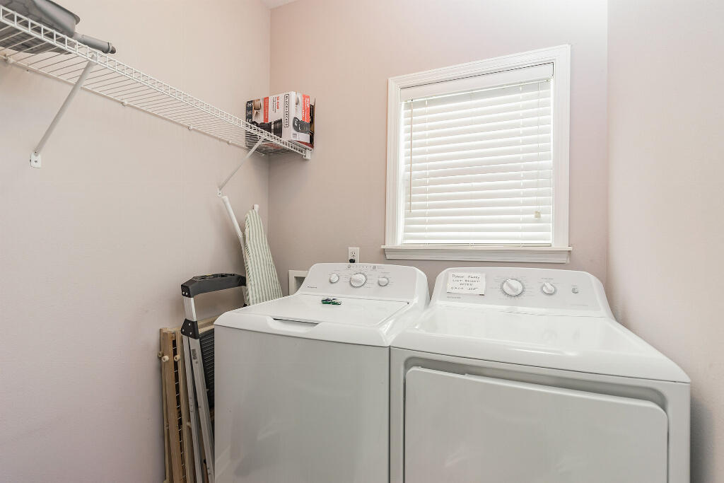 159 Gulfside Way Miramar Beach, FL 32550 - Photo 15 of 17 a utility room with dryer and washer