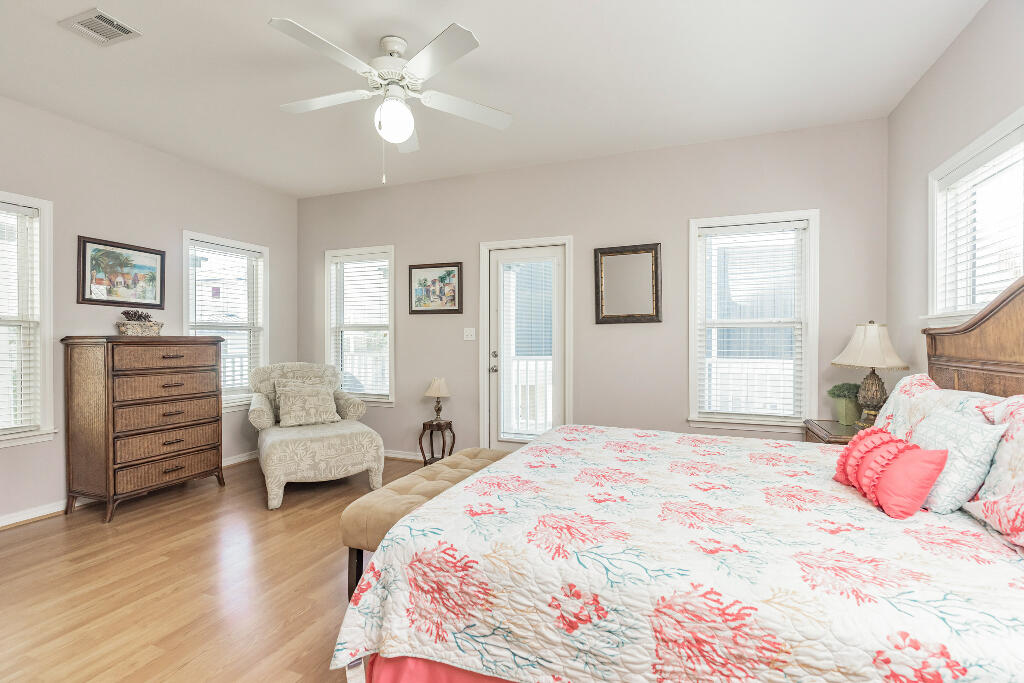 159 Gulfside Way Miramar Beach, FL 32550 - Photo 10 of 17 a bedroom with a bed and furniture