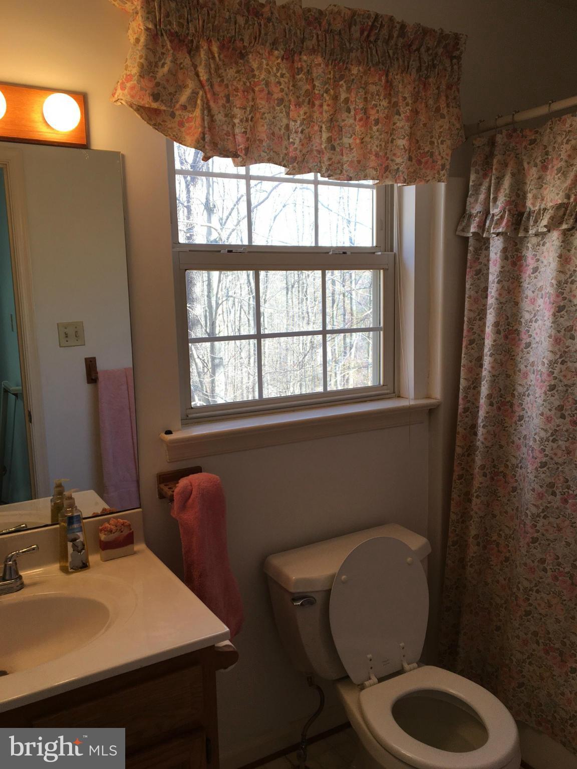 3709 Roop Road New Windsor, MD 21776 - Photo 14 of 29 Bath