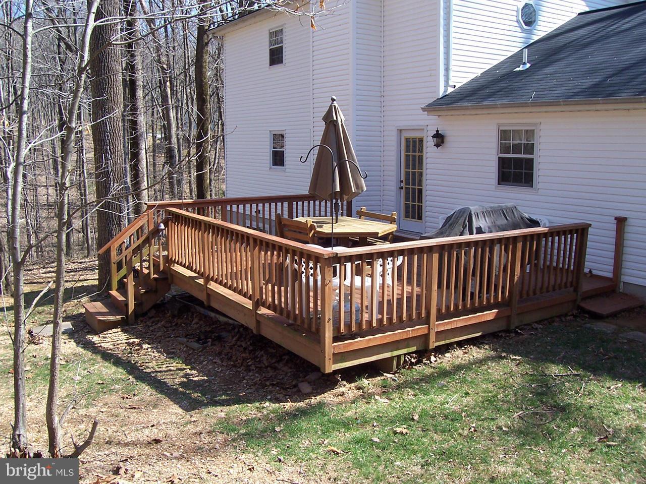 3709 Roop Road New Windsor, MD 21776 - Photo 27 of 29 Exterior (Rear)