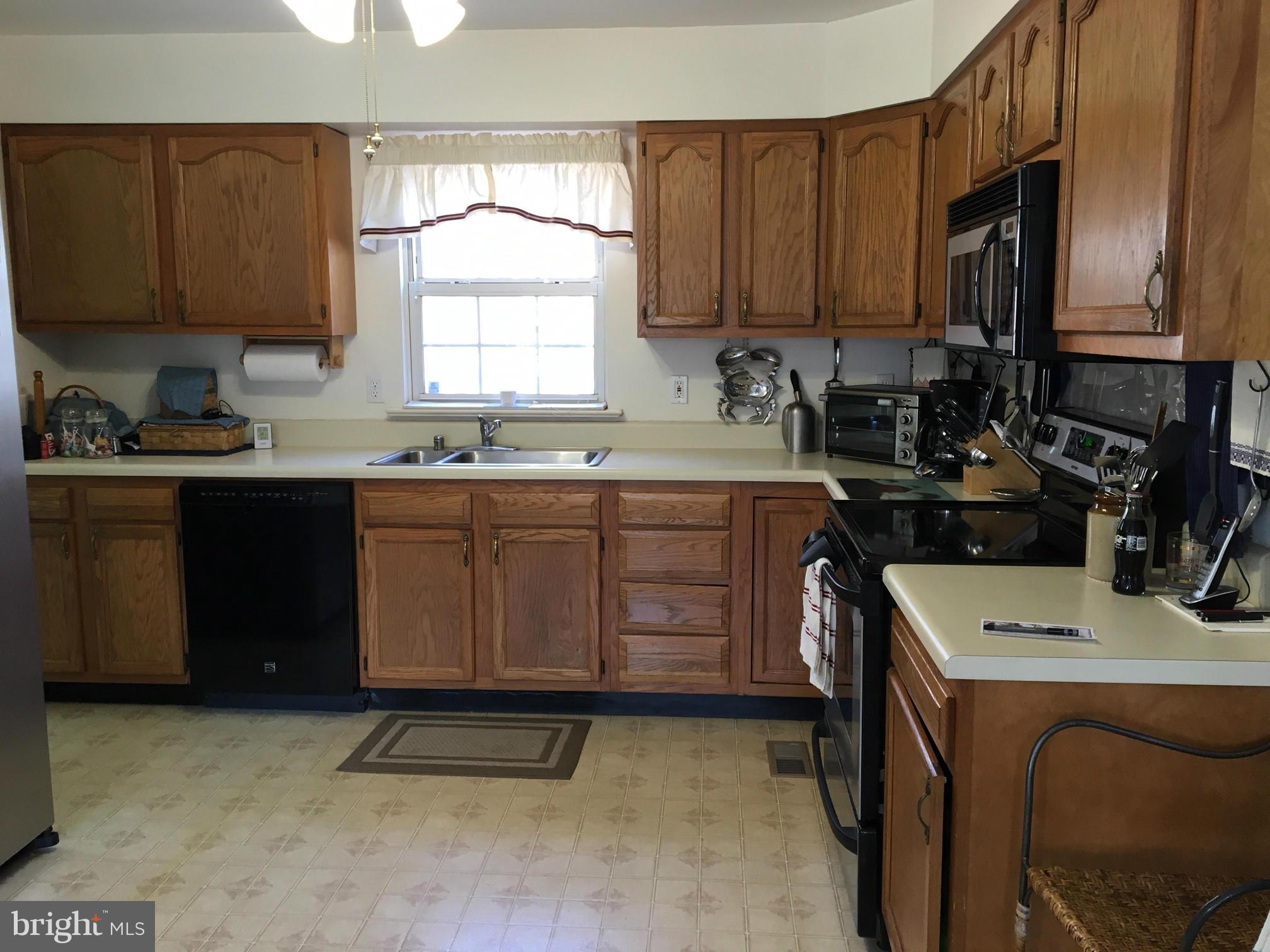 3709 Roop Road New Windsor, MD 21776 - Photo 6 of 29 Kitchen