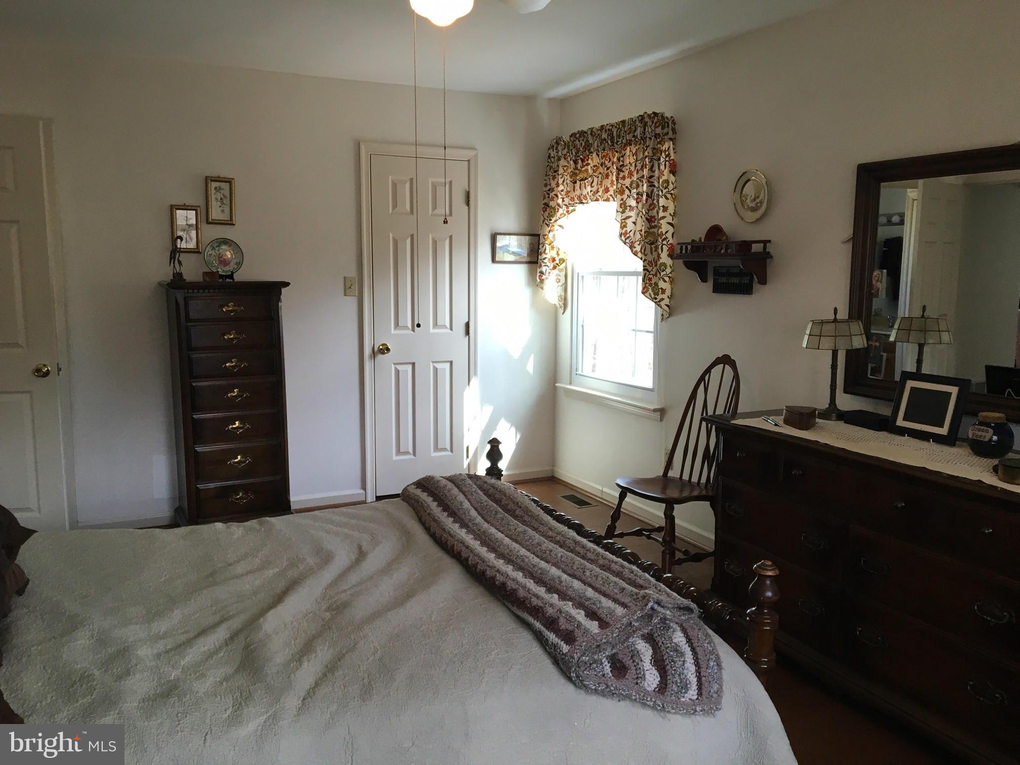 3709 Roop Road New Windsor, MD 21776 - Photo 10 of 29 Bedroom (Master)