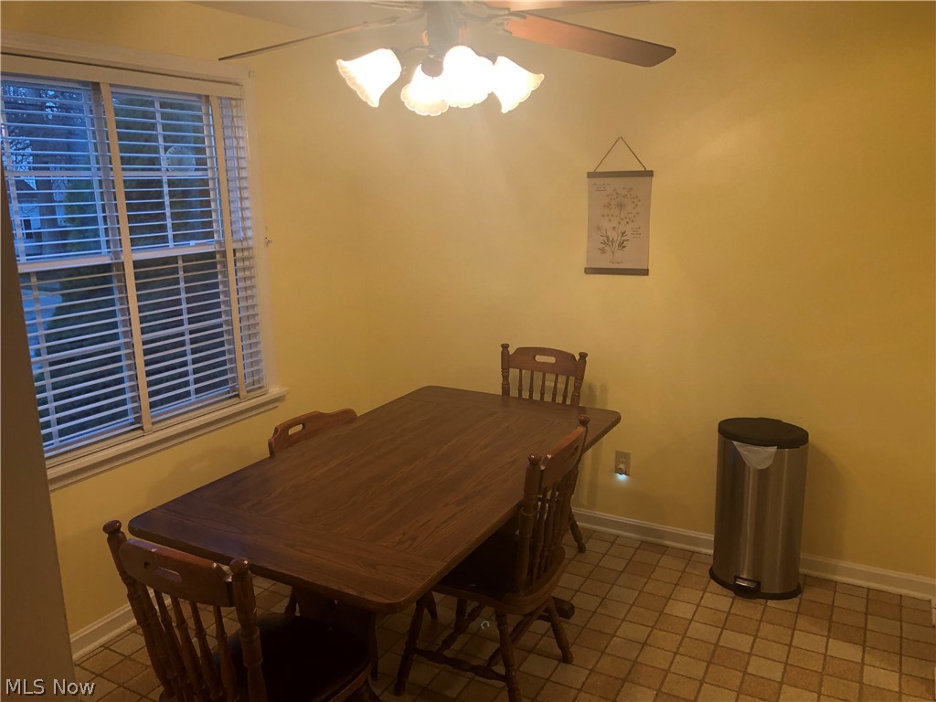5180 Edenhurst Road Cleveland, OH 44124 - Photo 12 of 30