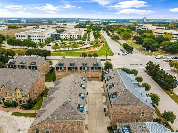 $2,700 | 7915 Parkwood Boulevard, Plano, TX 75024