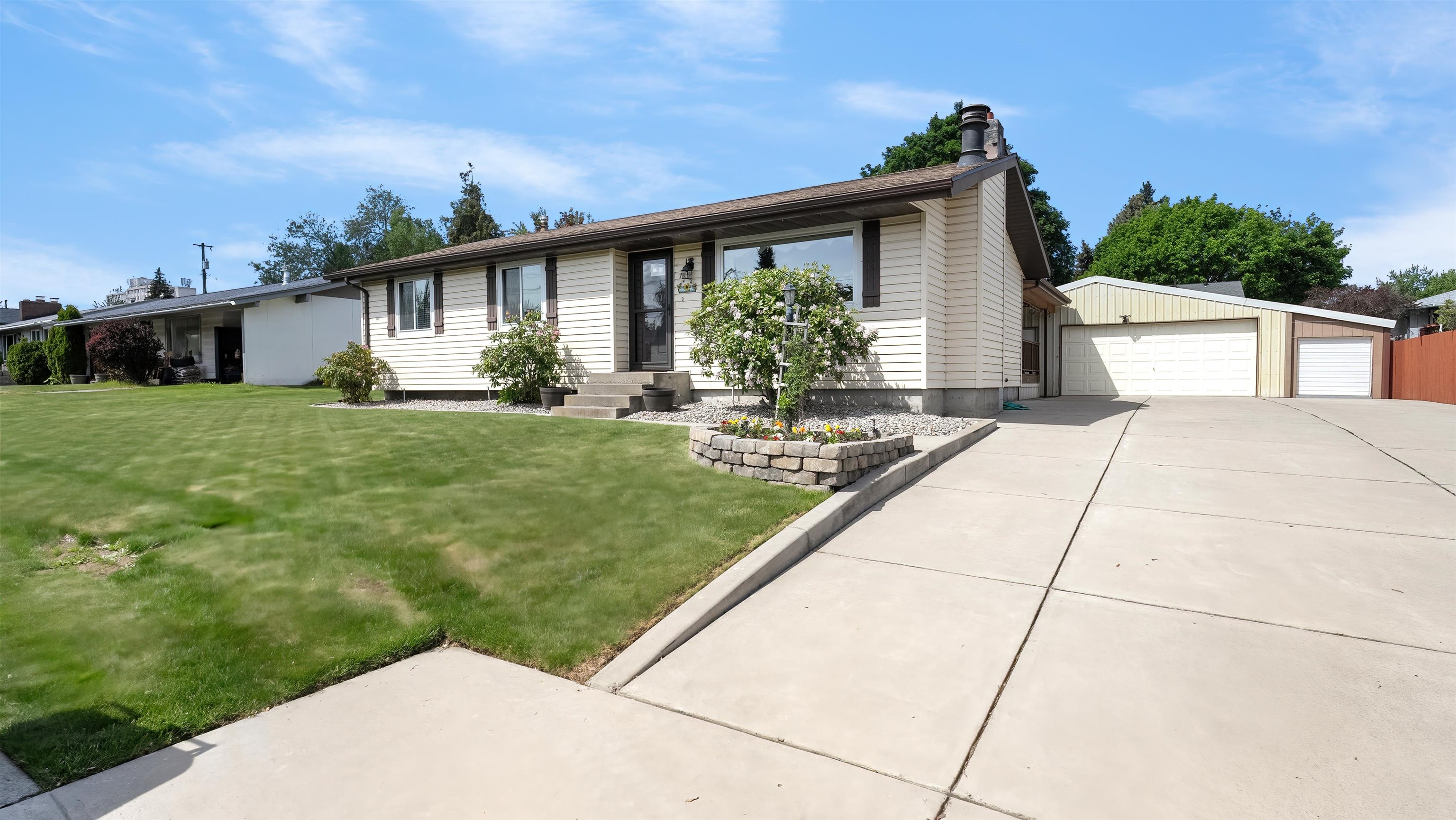 7315 North Standard Street Spokane, WA 99208 - Photo 2 of 24 Gallery Image 2