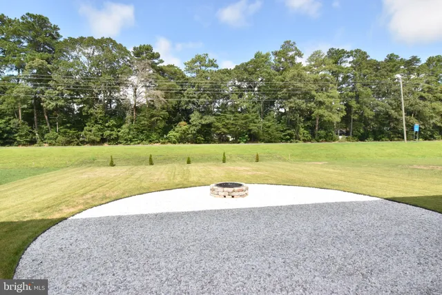 $2,350 | 31024 Clearwater Drive, Lewes, DE 19958