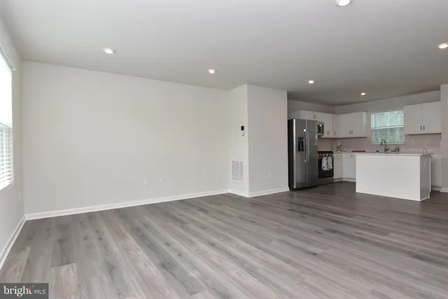 $2,350 | 31024 Clearwater Drive, Lewes, DE 19958