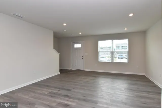 $2,350 | 31024 Clearwater Drive, Lewes, DE 19958