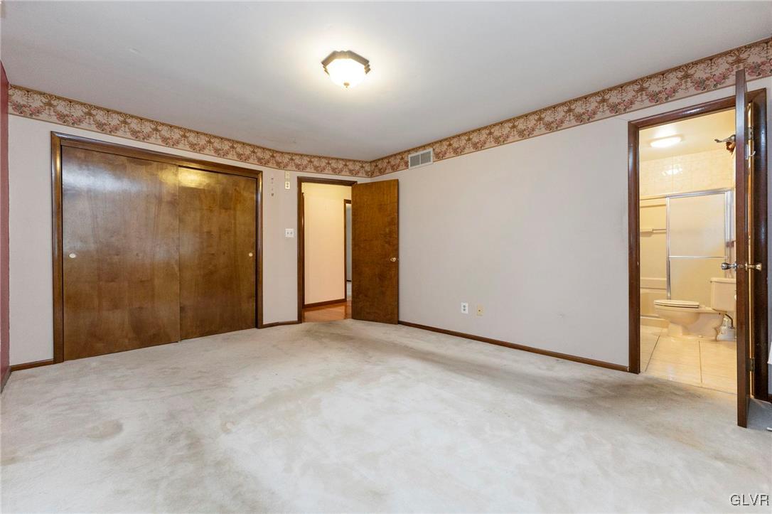 7058 Limerick Square Bethlehem, PA 18017 - Photo 16 of 30 a view of an empty room