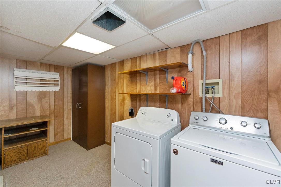 7058 Limerick Square Bethlehem, PA 18017 - Photo 28 of 30 a utility room with dryer and washer