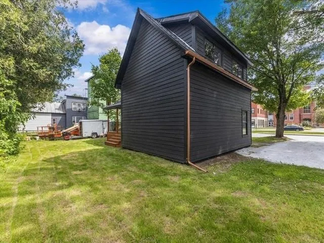 $2,200 | 97 School Street, Enosburg Falls, VT 05450