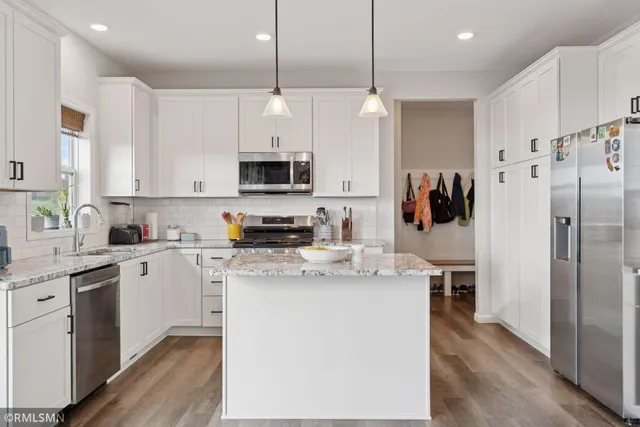 $534,000 | 6388 Jeffery Avenue South, Cottage Grove, MN 55016