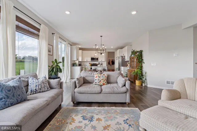 $534,000 | 6388 Jeffery Avenue South, Cottage Grove, MN 55016