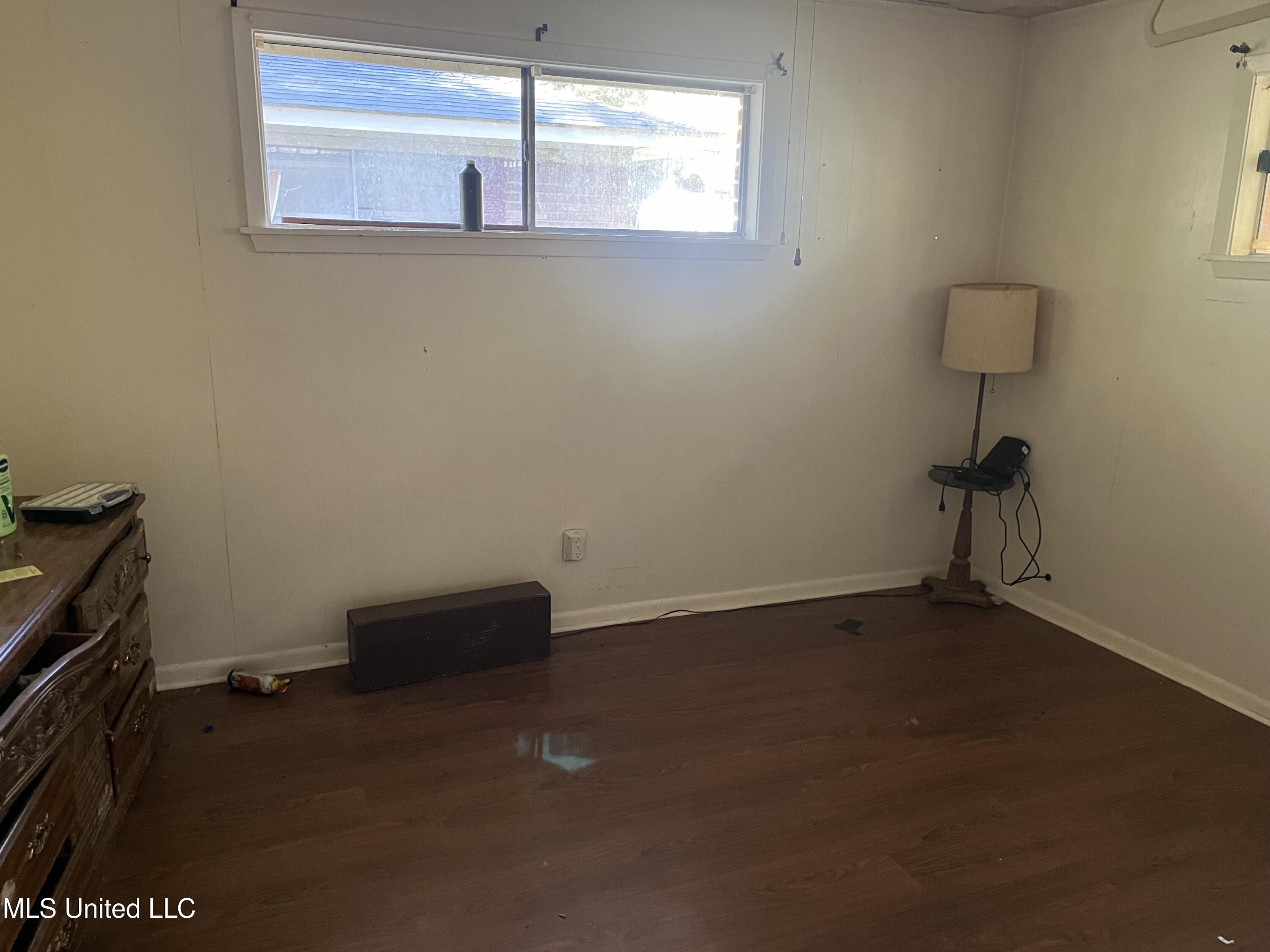 37 Grove Acres Road Natchez, MS 39120 - Photo 7 of 10 IMG_2491 2