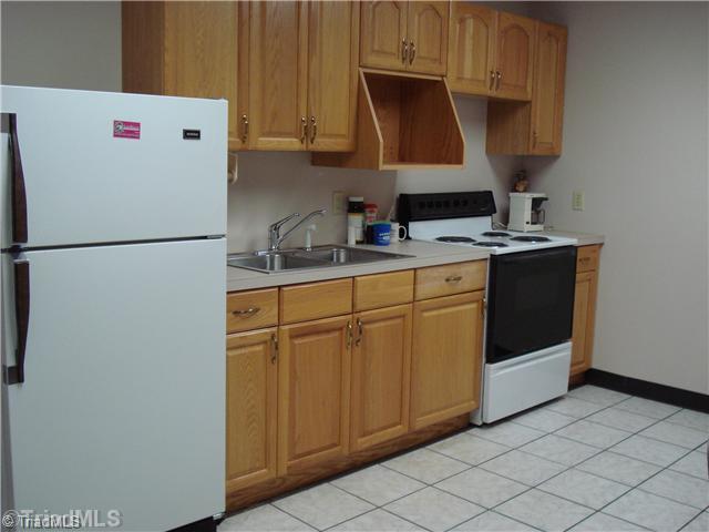7385 Ridge Road Lexington, NC 27295 - Photo 9 of 16 Interior Space/Layout. Breakroom