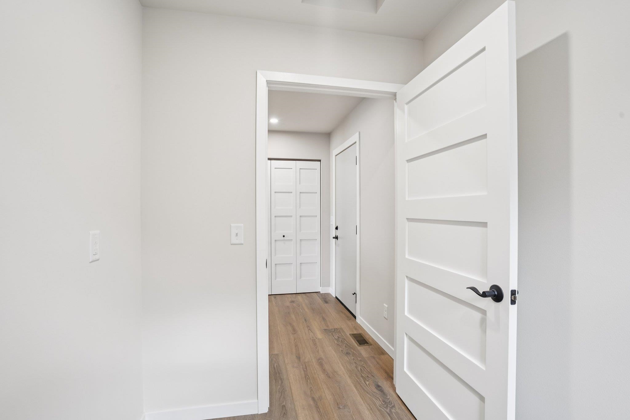 2463 Russell Court Reedsburg, WI 53959 - Photo 20 of 51