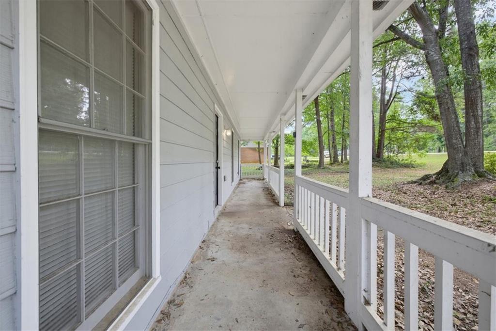 440 Cowan Road Covington, GA 30016 - Photo 4 of 34