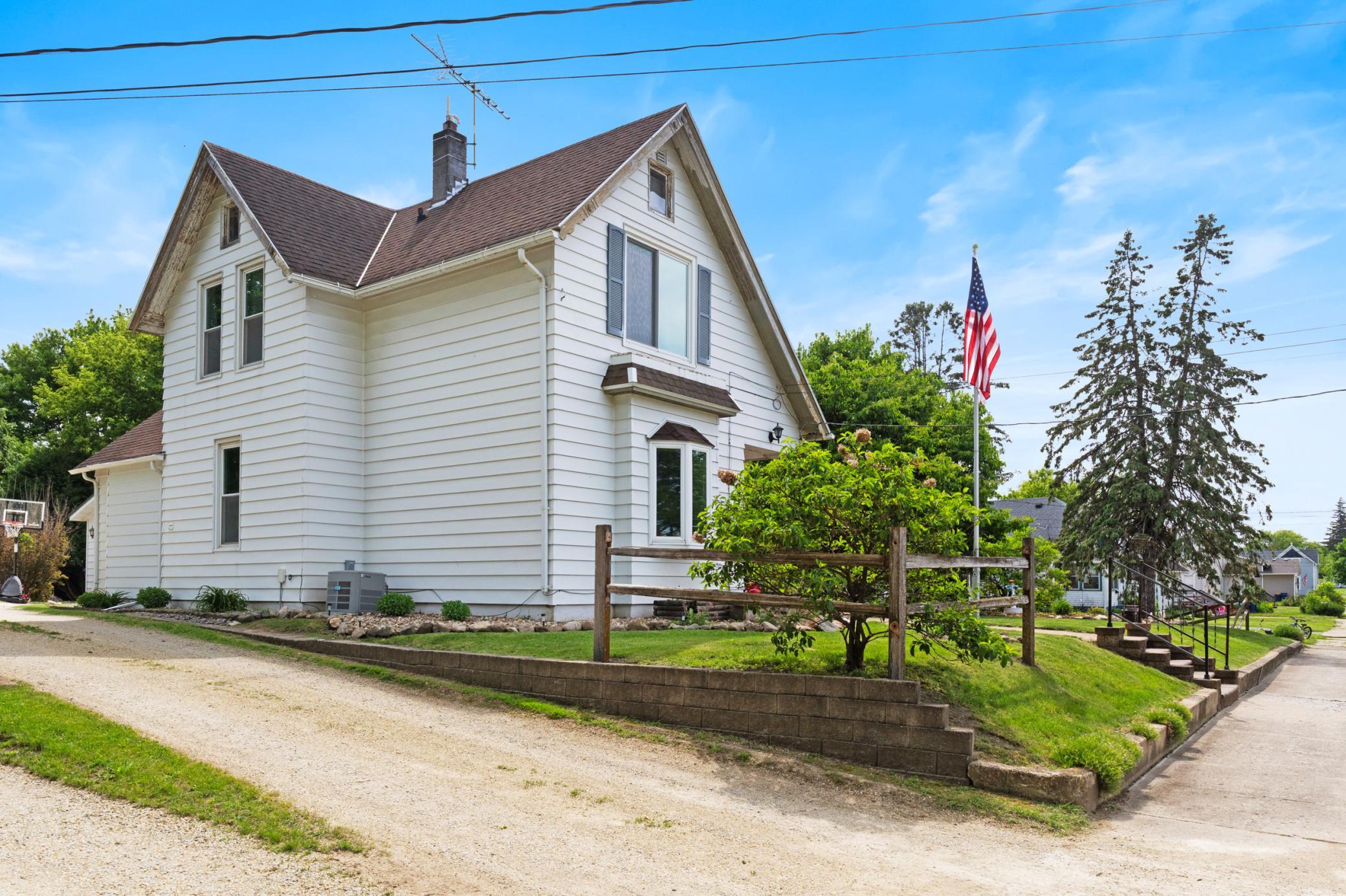 809 Home Street Kenyon, MN 55946 - Photo 28 of 37