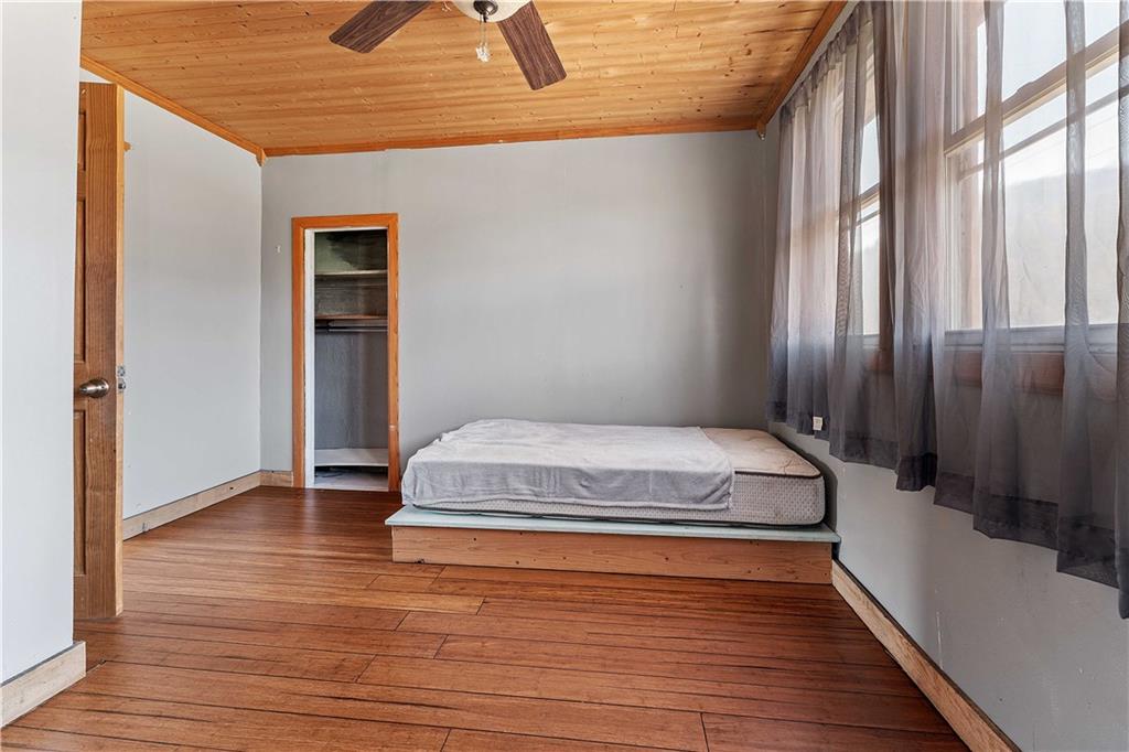 829 Oden Street Confluence, PA 15424 - Photo 14 of 43