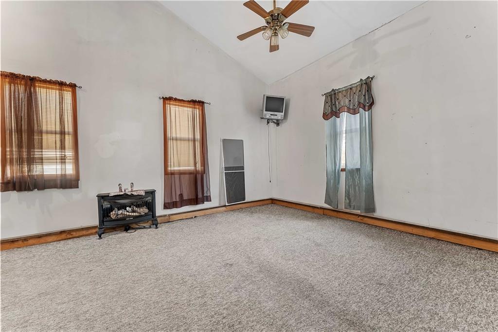 829 Oden Street Confluence, PA 15424 - Photo 19 of 43