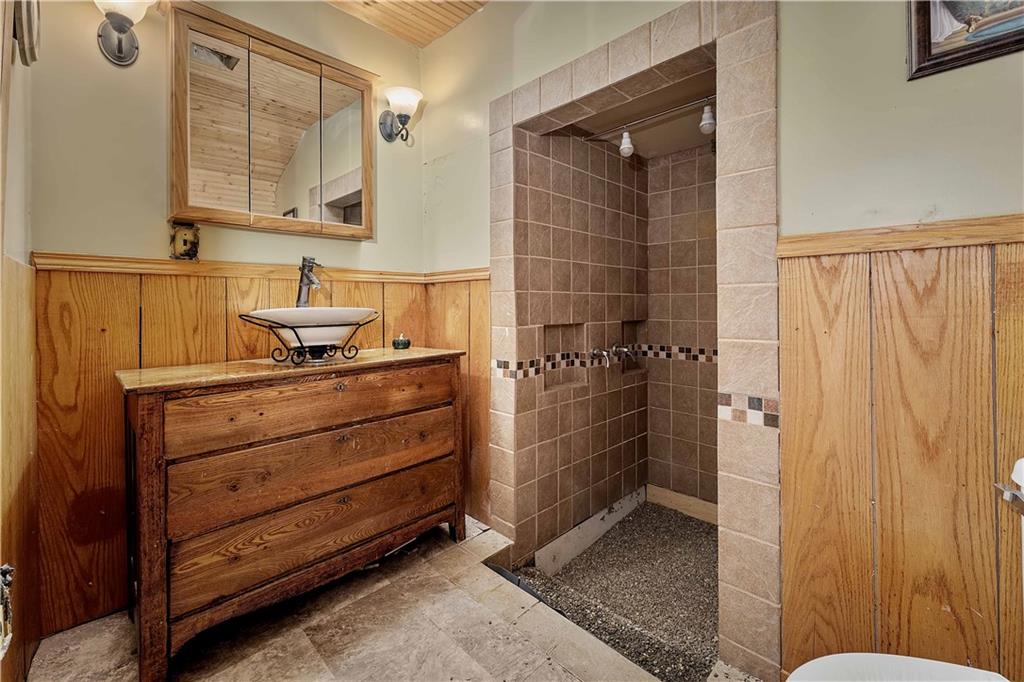 829 Oden Street Confluence, PA 15424 - Photo 31 of 43