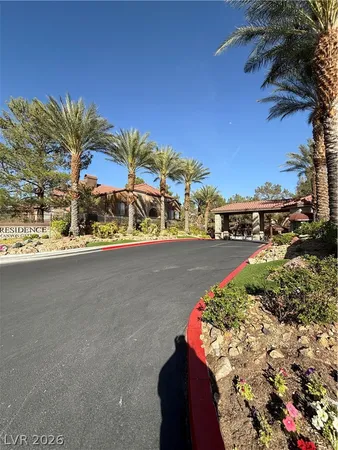 $1,795 | 2200 South Fort Apache Road, Unit 1087, Las Vegas, NV 89117