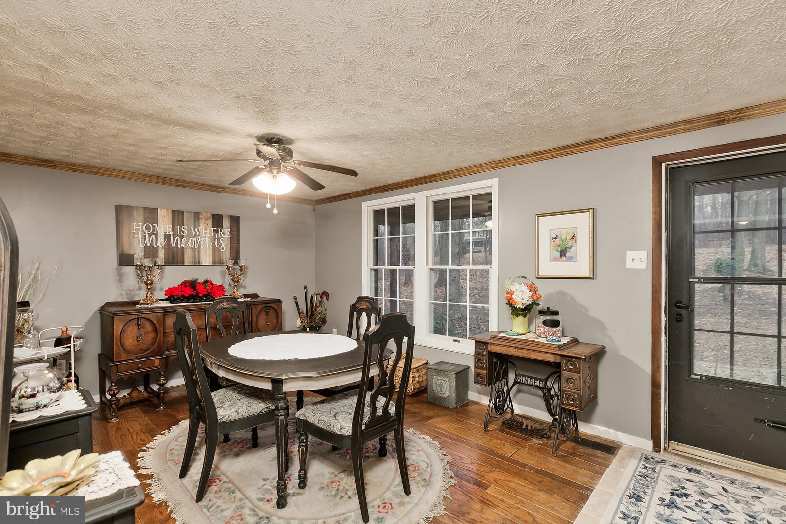 4952 Roop Road Mount Airy, MD 21771 - Photo 14 of 29 Interior (General)